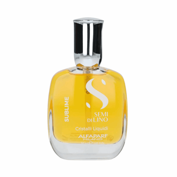 Le Cristal liquide Alfaparf The Original est riche en graine de lin et en vitamine E. Il illumine les cheveux et les protègent des agressions extérieures.